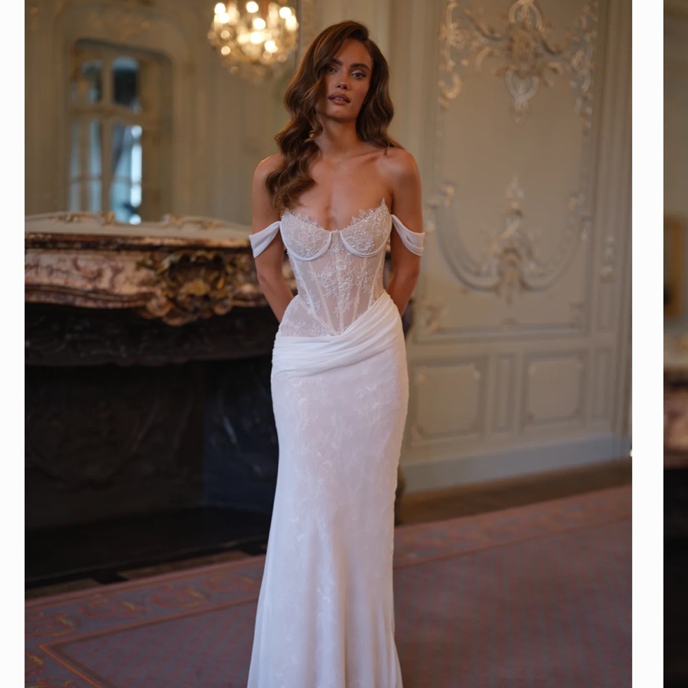 Rosie Etienne- Aria Gown